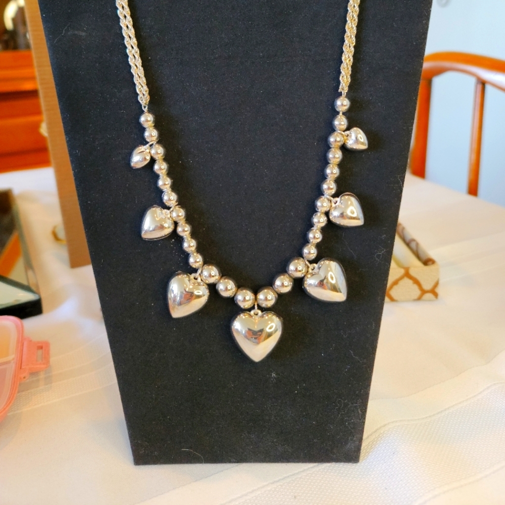 Silver heart necklace